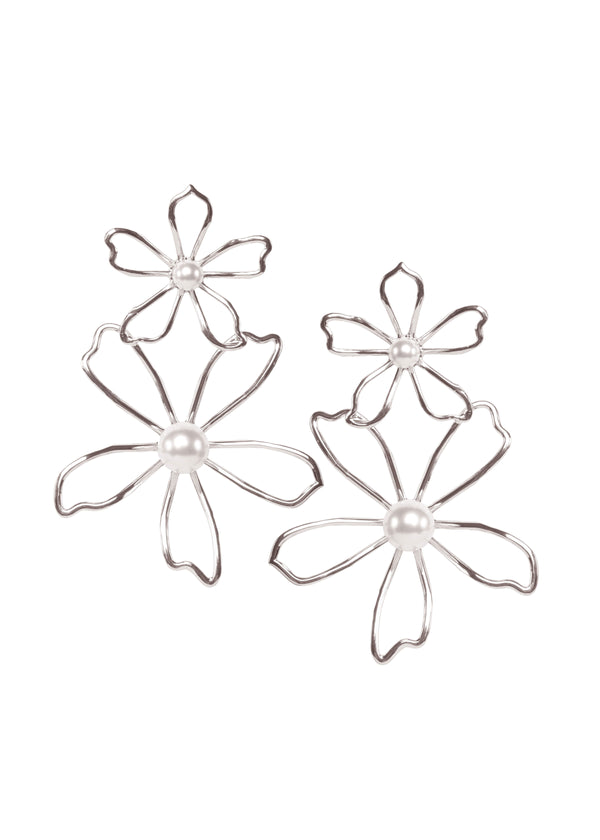 Open double flower stud earring in silver with pearl center on white background