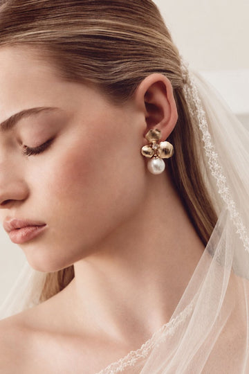 Royal Orchid - Pearl Stud Earrings - bridal Earrings - Elizabeth Bower
