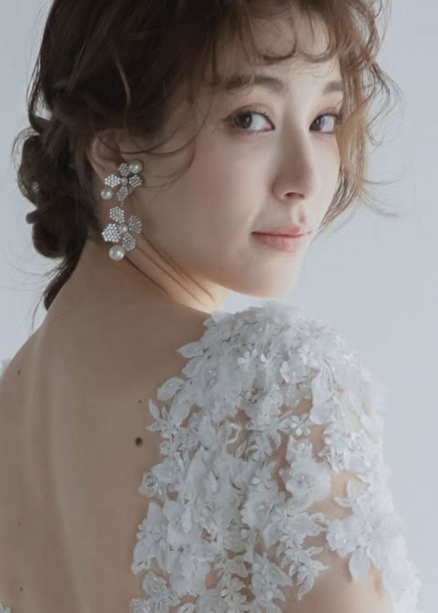 June Pearl Floral Wedding Earrings - bridal Earrings - Elizabeth Bower