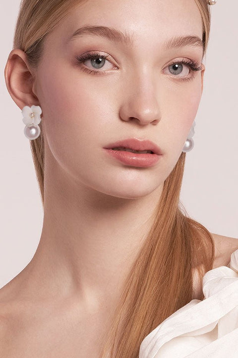 Weiss Pearl Mini Duet - Floral Pearl Earrings - bridal Earrings - Elizabeth Bower