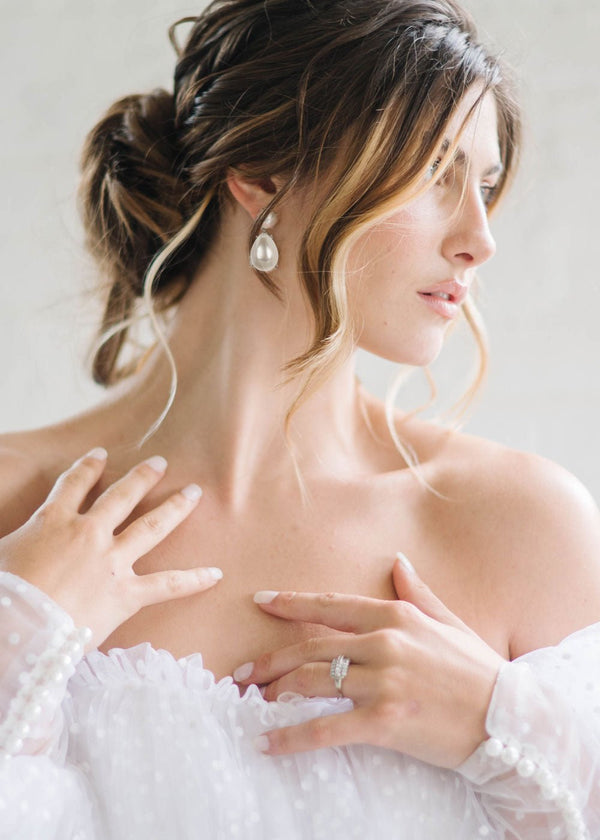 Audrey Pearl Drop EarringsEarringsElizabeth Bower